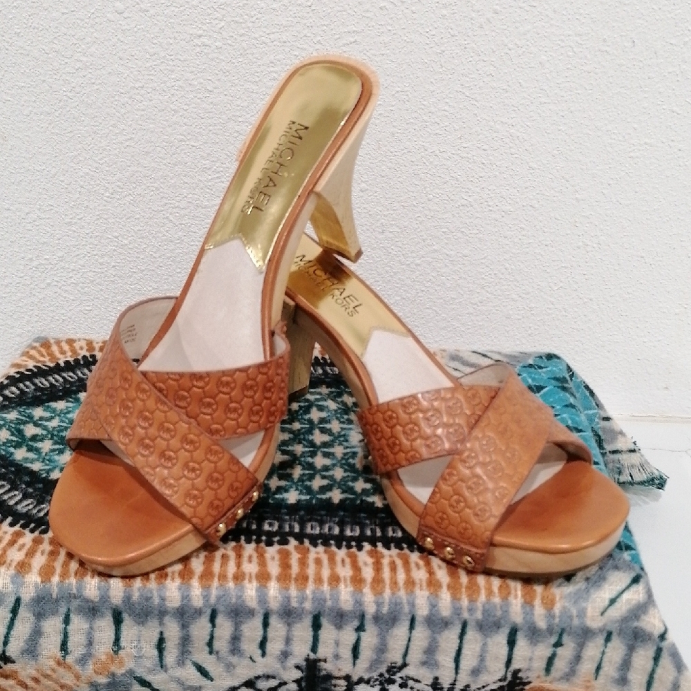 Michael Kors Tan Heels with Braided Leather